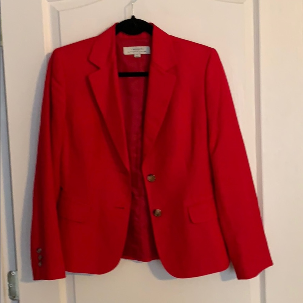 Tahari red blazer